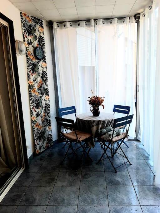 Charmante Maison De Ville Avec Jardin Perpignan Luaran gambar